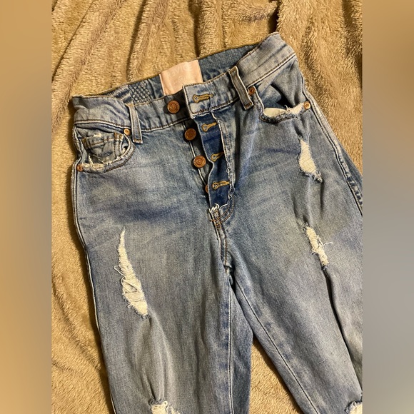 Revice Distressed Skinny Jean - Picture 5 of 9